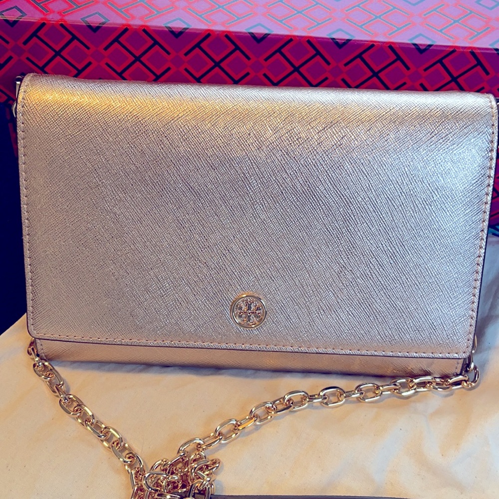 Tory Burch Rose Gold Robinson Bag!!!